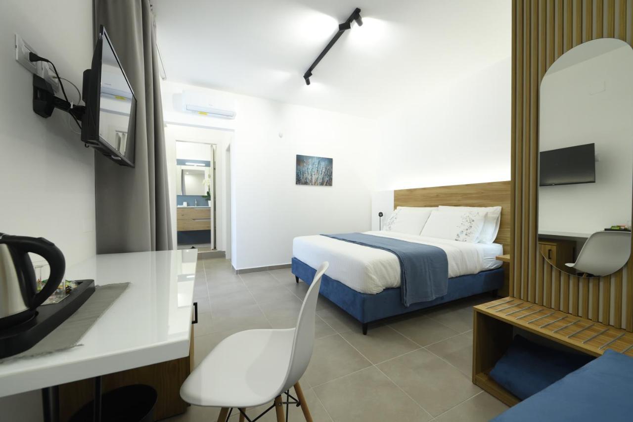 Blu In Blu Comfort Rooms Terrasini Exterior photo